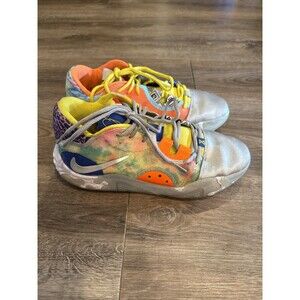 Nike PG 6 What The Basketball Sneakers Paul George 2022 DR8959-700 Size 8.5 Mens